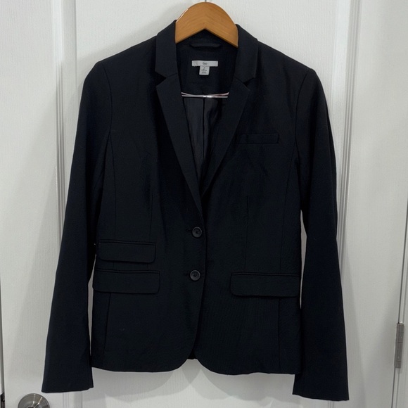 GAP Jackets & Blazers - NWOT Gap Black Double Pocket Classic Women's Stretch Blazer Size 2